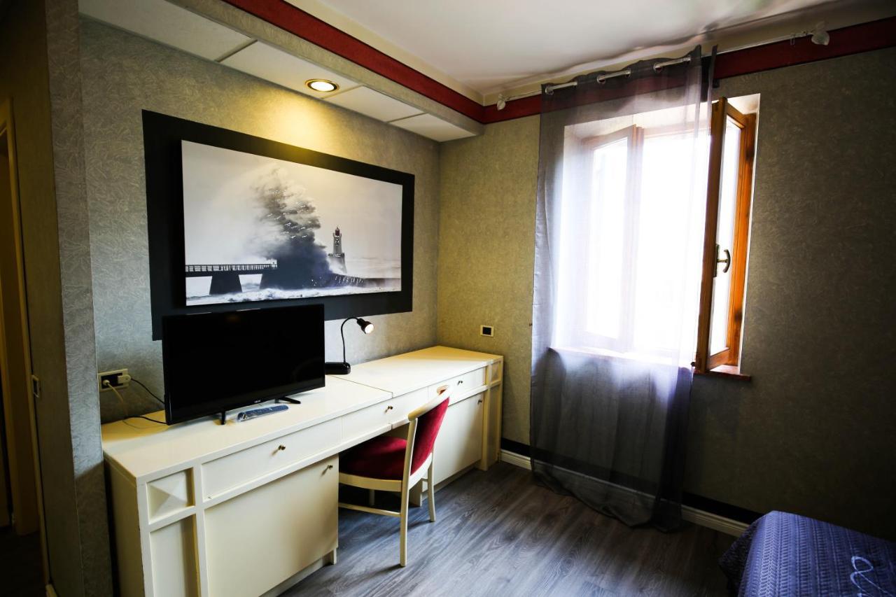 Hotel Benedetti Campello sul Clitunno Eksteriør billede