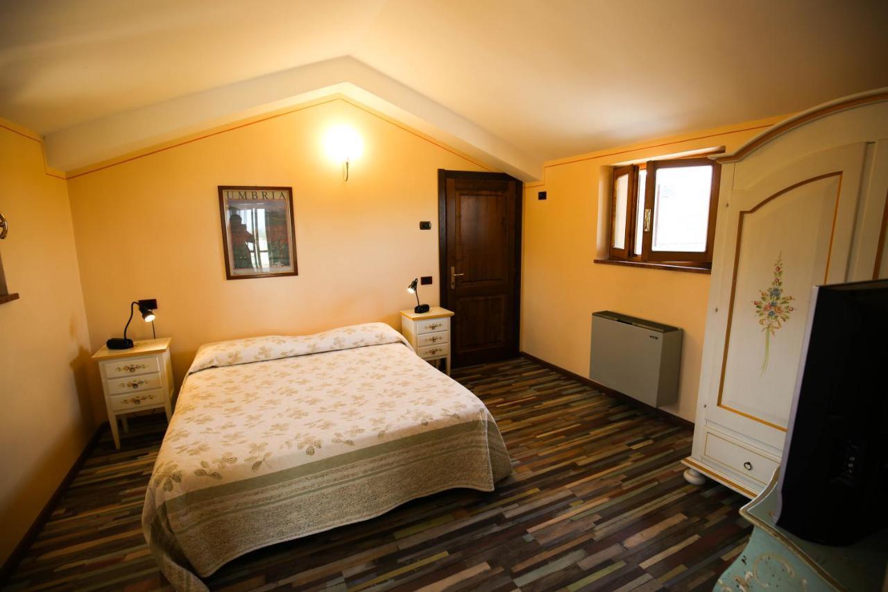 Hotel Benedetti Campello sul Clitunno Eksteriør billede