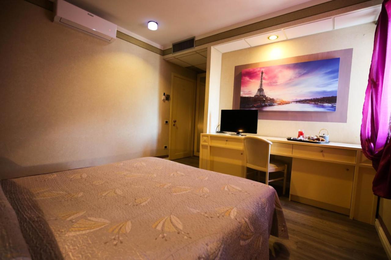 Hotel Benedetti Campello sul Clitunno Eksteriør billede
