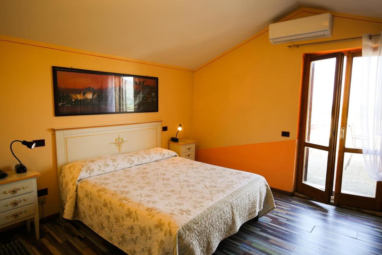 Hotel Benedetti Campello sul Clitunno Eksteriør billede